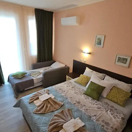 Sun & Fun - Nikea Park Free Parking Apartament